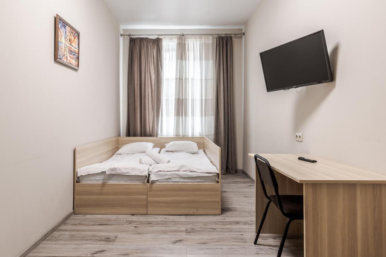 Creamy Apartment Lviv Exterior foto