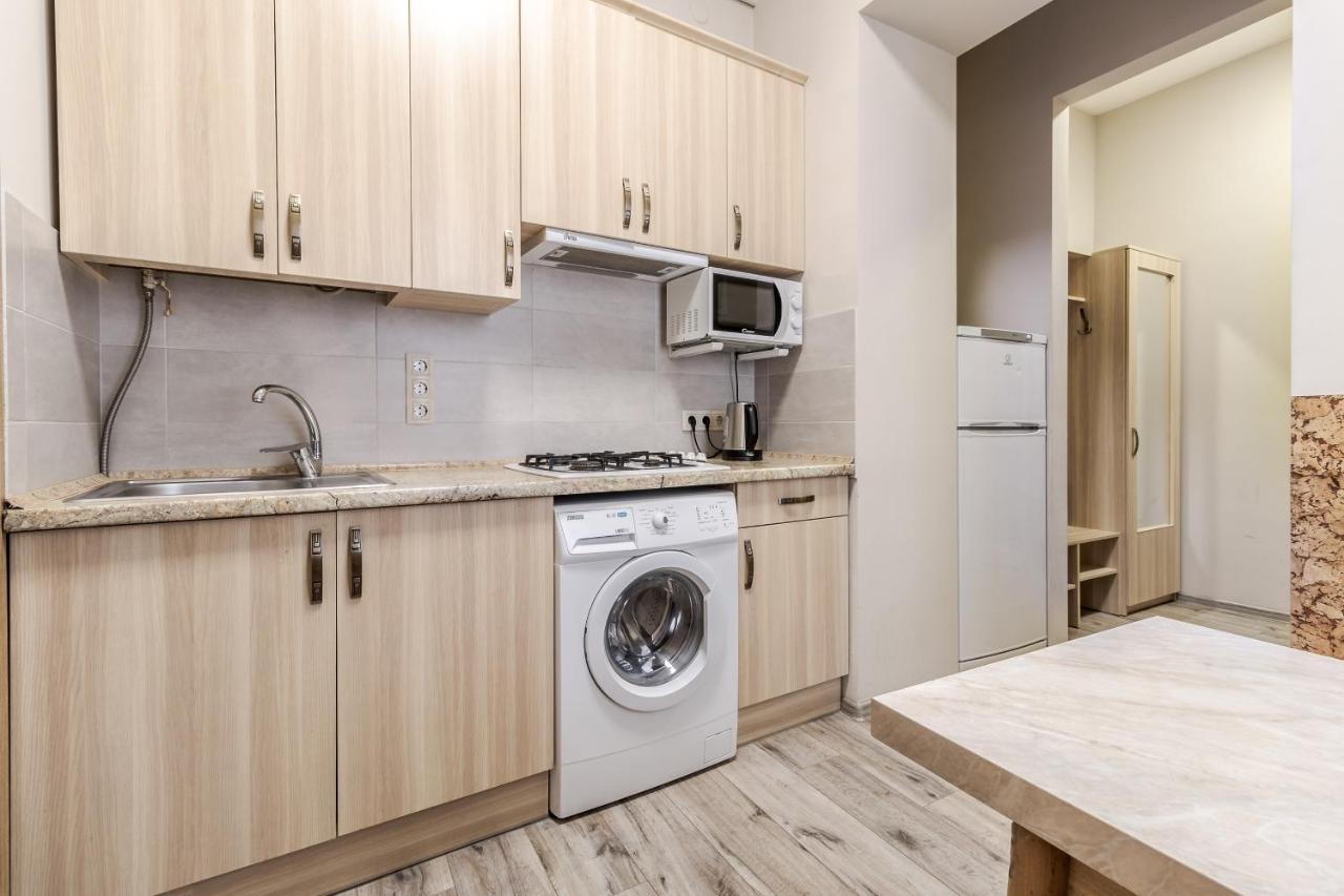 Creamy Apartment Lviv Exterior foto
