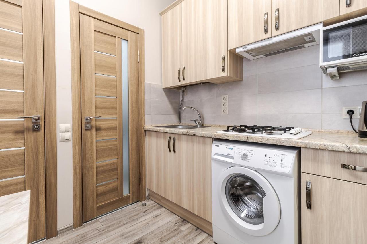 Creamy Apartment Lviv Exterior foto